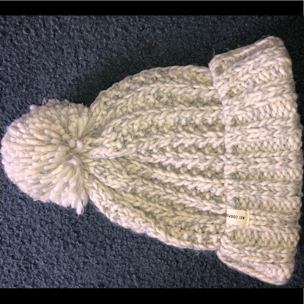REI beanie